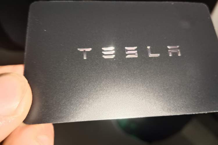 Used Tesla Model Y 2021 Standard Range Rear-Wheel Drive Version Vehicle Key