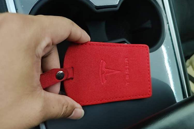 Used Tesla Model Y 2021 Standard Range Rear-Wheel Drive Version Vehicle Key