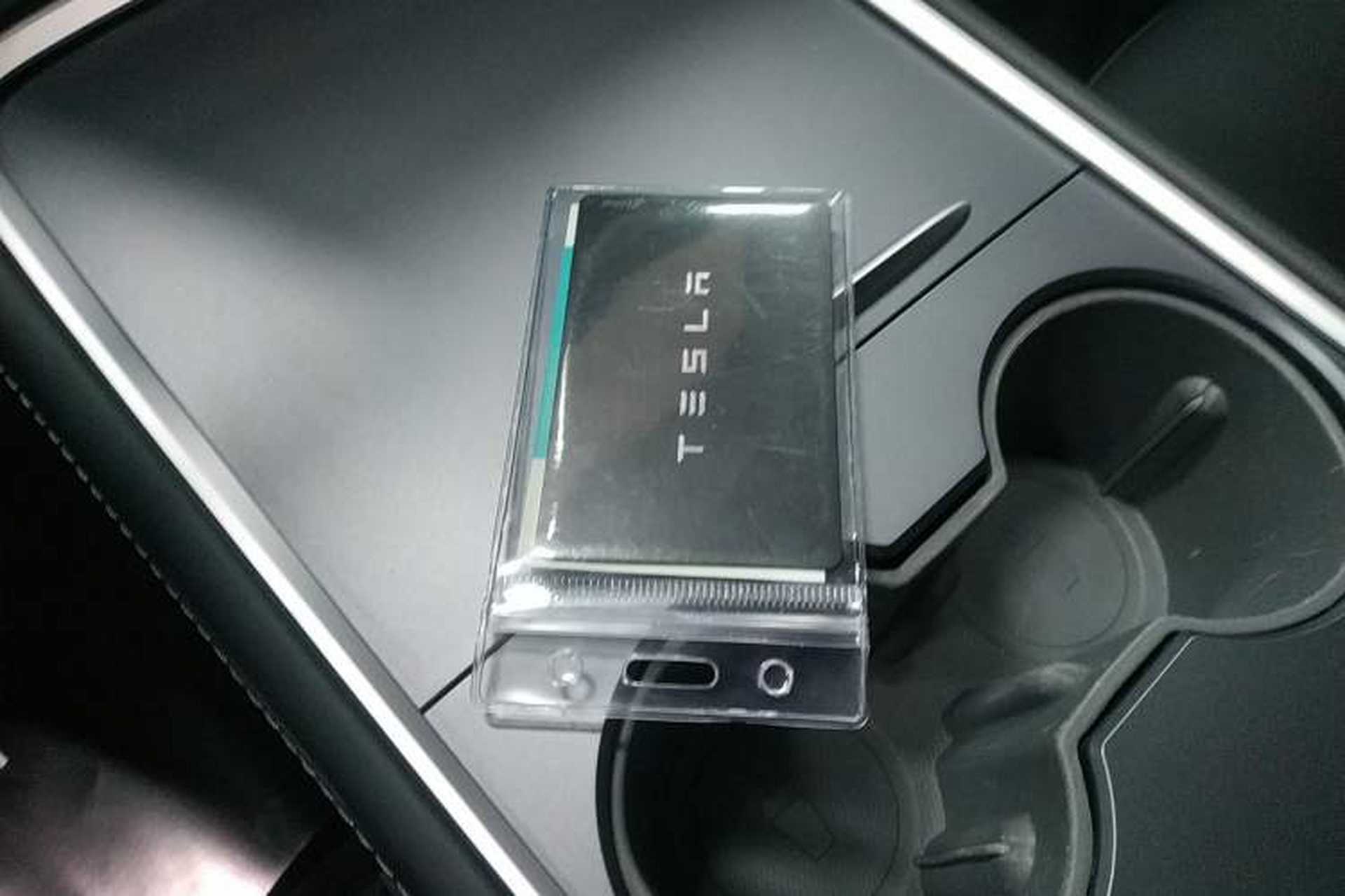Used Tesla Model Y 2021 Standard Range Rear-Wheel Drive Version Vehicle Key