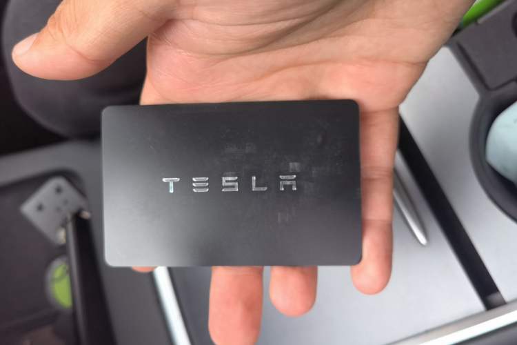 Used Tesla Model Y 2021 Standard Range Rear-Wheel Drive Version Vehicle Key