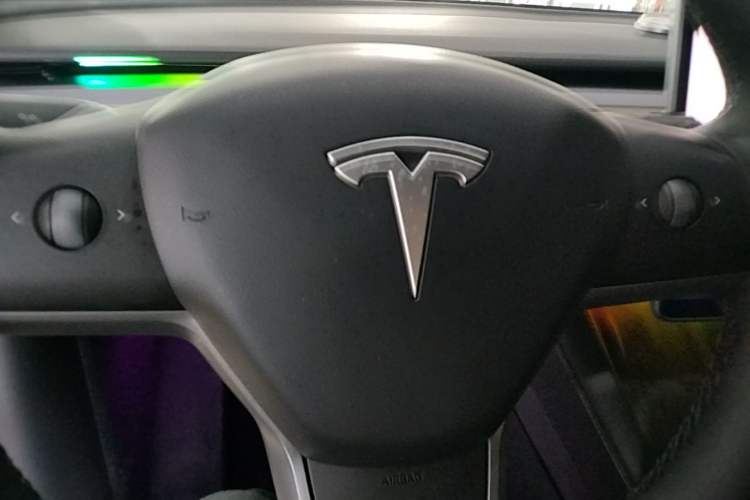 Used Tesla Model Y 2021 Standard Range Rear-Wheel Drive Version Vehicle Key