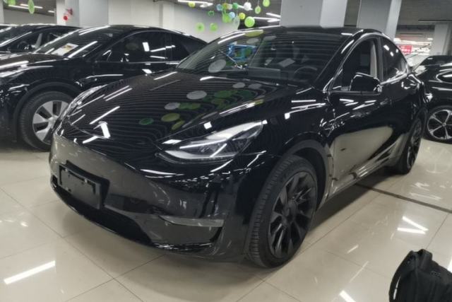Used Tesla Model Y 2021 Long-Range All-Wheel-Drive Version 3D7