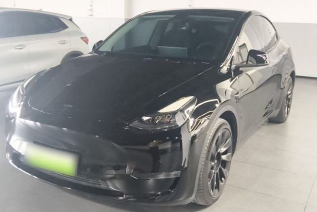 Used Tesla Model Y 2021 Long-Range All-Wheel-Drive Version