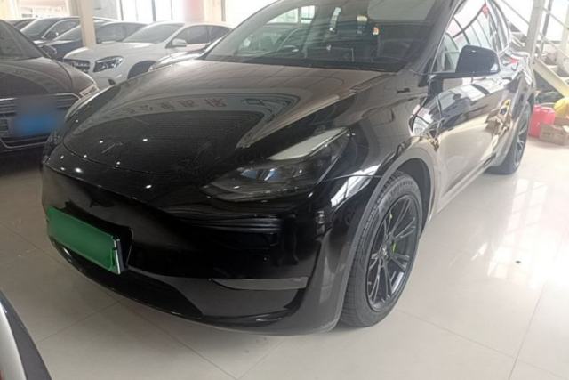 Used Tesla Model Y 2021 Long-Range All-Wheel-Drive Version 3D7
