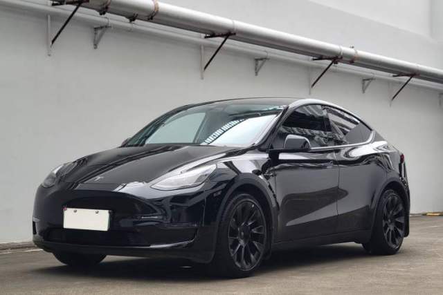 Used Tesla Model Y 2021 Standard Range Rear-Wheel Drive Version