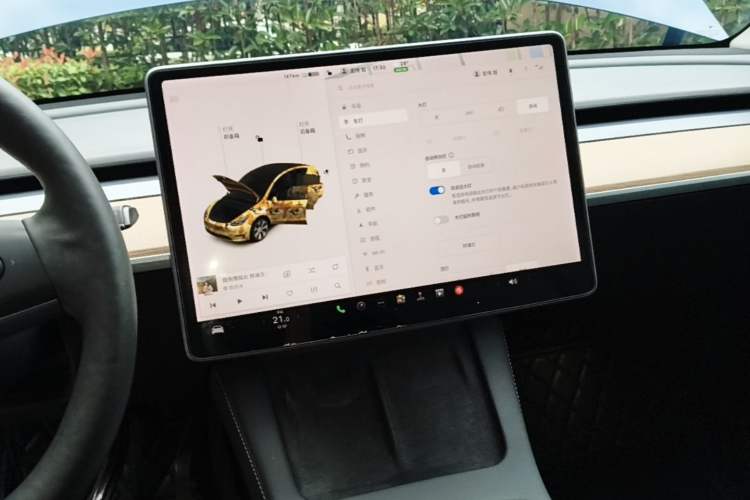 Used Tesla Model Y 2021 Long-Range All-Wheel-Drive Version Audio And AC Panel
