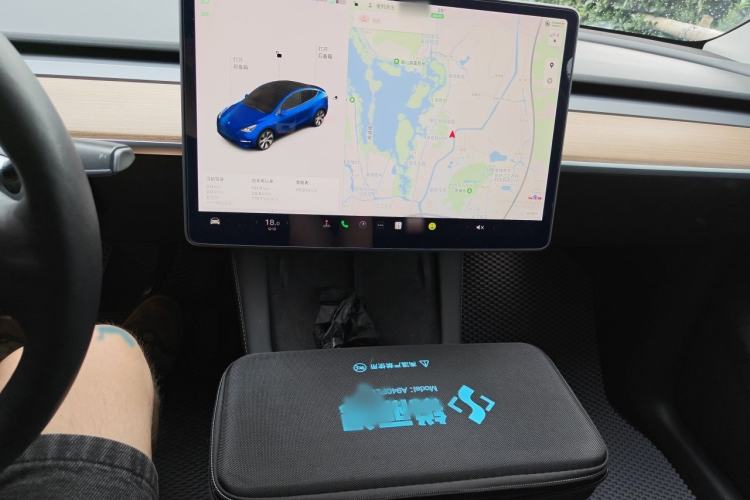 Used Tesla Model Y 2021 Long-Range All-Wheel-Drive Version Audio And AC Panel
