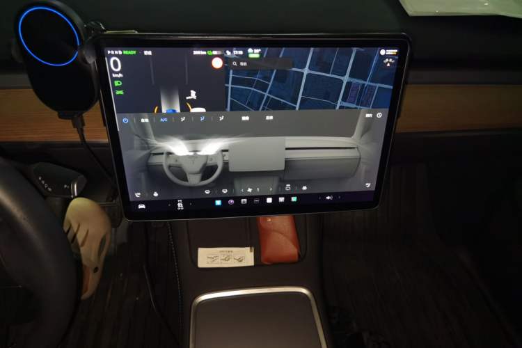 Used Tesla Model Y 2021 Standard Range Rear-Wheel Drive Version Audio And AC Panel