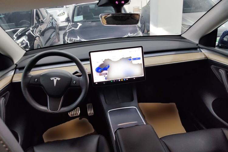 Used Tesla Model Y 2021 Performance High-Performance All-Wheel-Drive Version Center Console