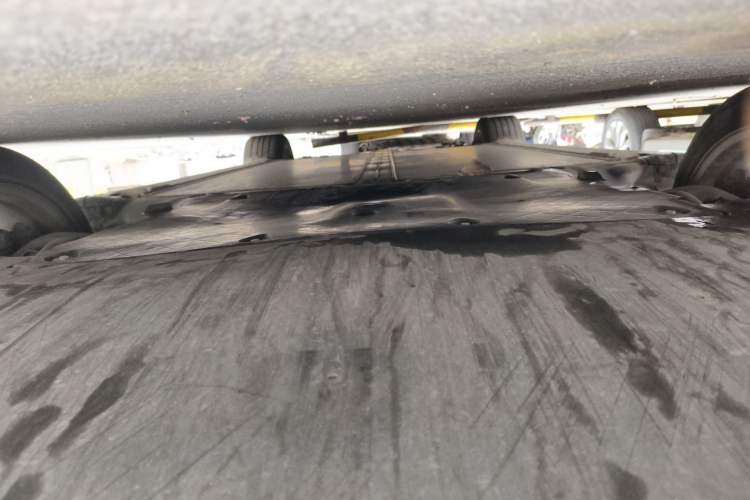 Used Tesla Model Y 2021 Long-Range All-Wheel-Drive Version Chassis Front