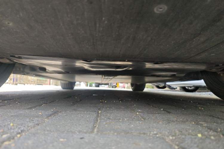 Used Tesla Model Y 2021 Standard Range Rear-Wheel Drive Version Chassis Front