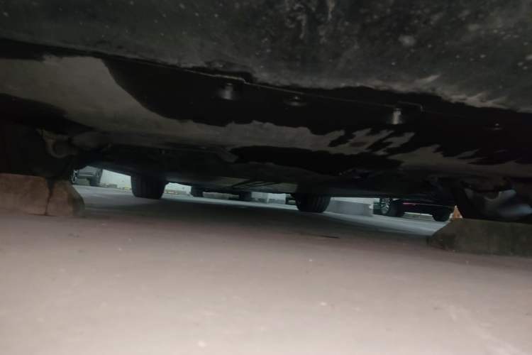 Used Tesla Model Y 2021 Long-Range All-Wheel-Drive Version Chassis Rear