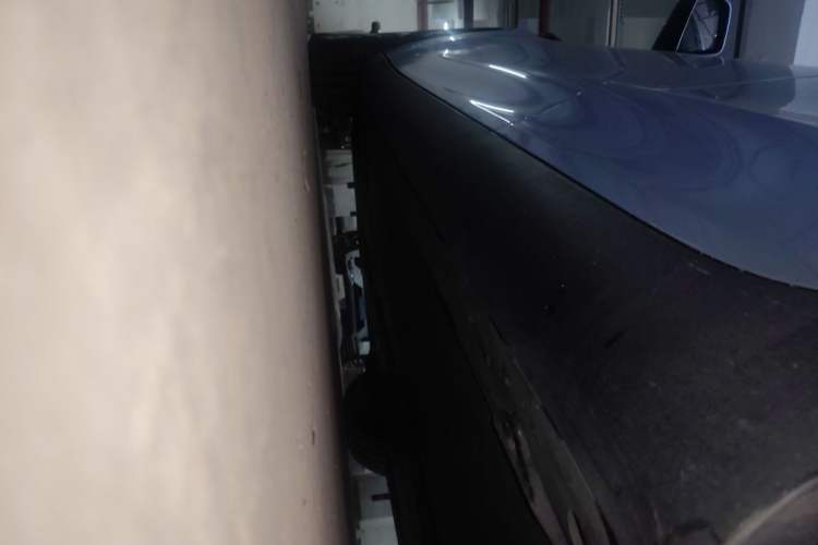 Used Tesla Model Y 2021 Long-Range All-Wheel-Drive Version Chassis Rear Left