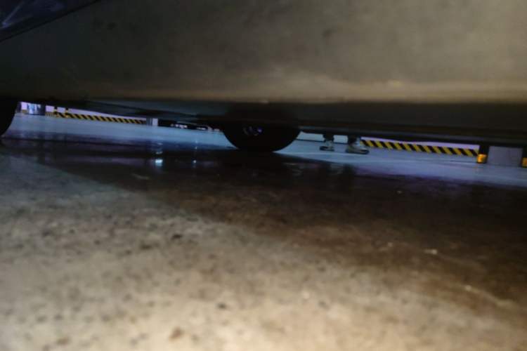 Used Tesla Model Y 2021 Long-Range All-Wheel-Drive Version Chassis Rear Left