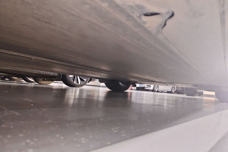 Used Tesla Model Y 2021 Standard Range Rear-Wheel Drive Version Chassis Rear Right