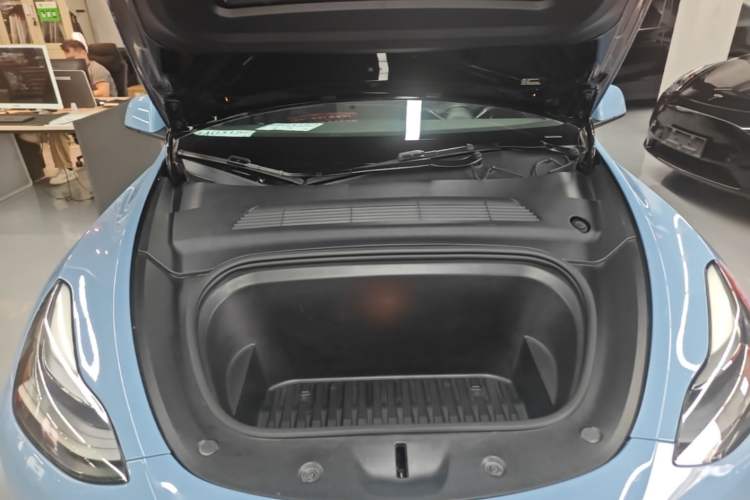 Used Tesla Model Y 2021 Long-Range All-Wheel-Drive Version 3D7 Engine Bay