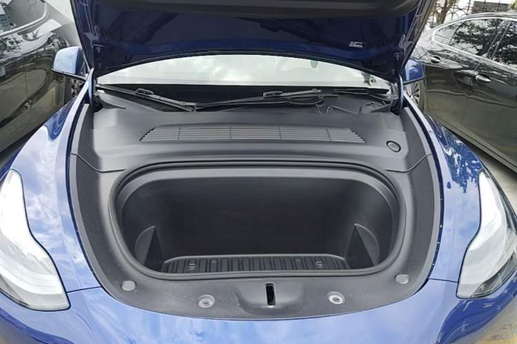 Used Tesla Model Y 2021 Long-Range All-Wheel-Drive Version 3D7 Engine Bay