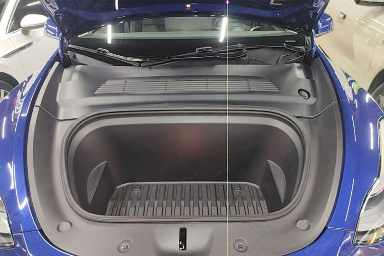 Used Tesla Model Y 2021 Standard Range Rear-Wheel Drive Version Engine Bay