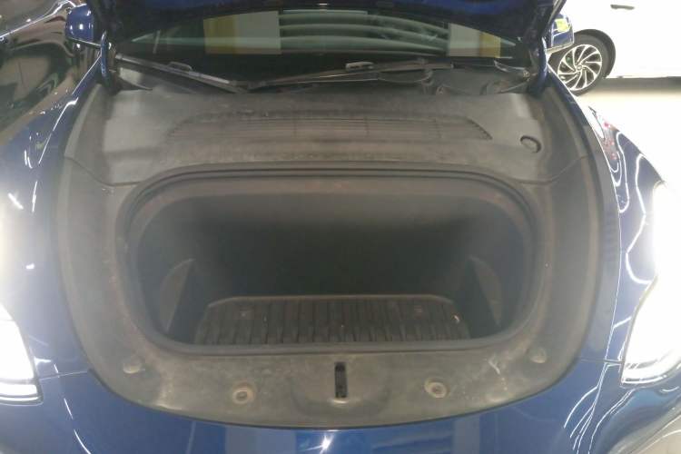 Used Tesla Model Y 2021 Standard Range Rear-Wheel Drive Version Engine Bay
