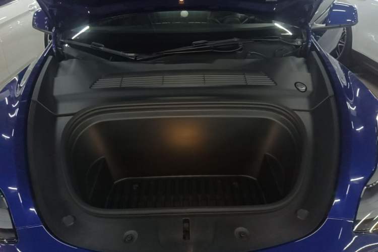 Used Tesla Model Y 2021 Standard Range Rear-Wheel Drive Version Engine Bay