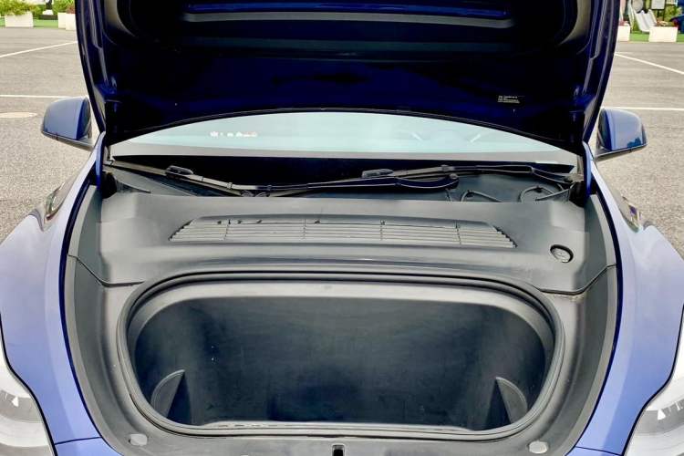 Used Tesla Model Y 2021 Long-Range All-Wheel-Drive Version Engine Bay