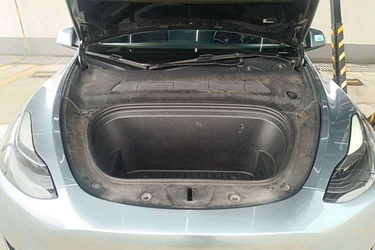 Used Tesla Model Y 2021 Standard Range Rear-Wheel Drive Version Engine Bay