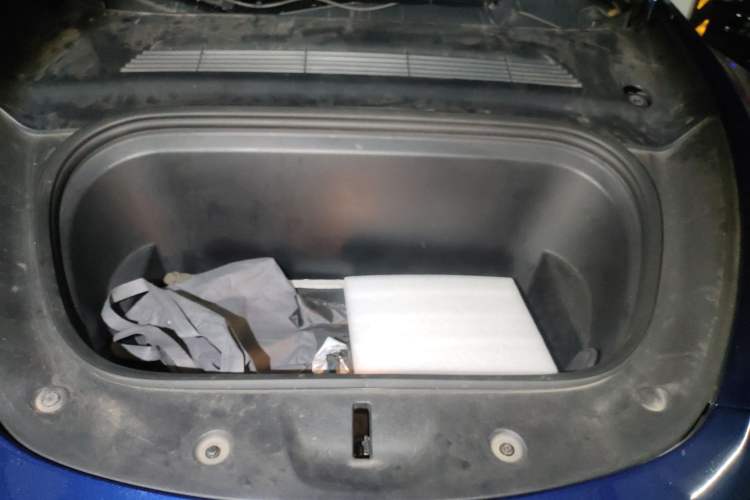 Used Tesla Model Y 2021 Standard Range Rear-Wheel Drive Version Engine Bay