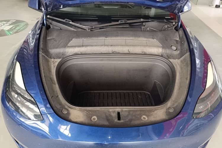 Used Tesla Model Y 2021 Standard Range Rear-Wheel Drive Version Engine Bay
