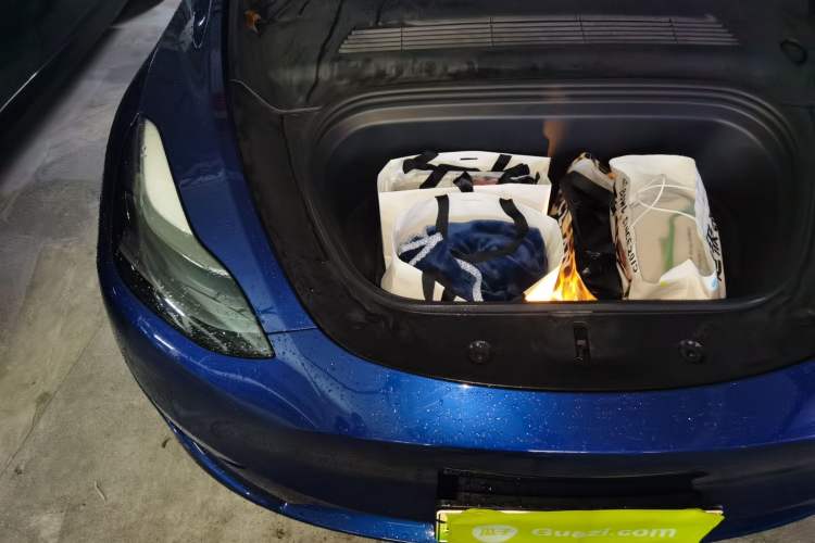 Used Tesla Model Y 2021 Standard Range Rear-Wheel Drive Version Engine Bay Right