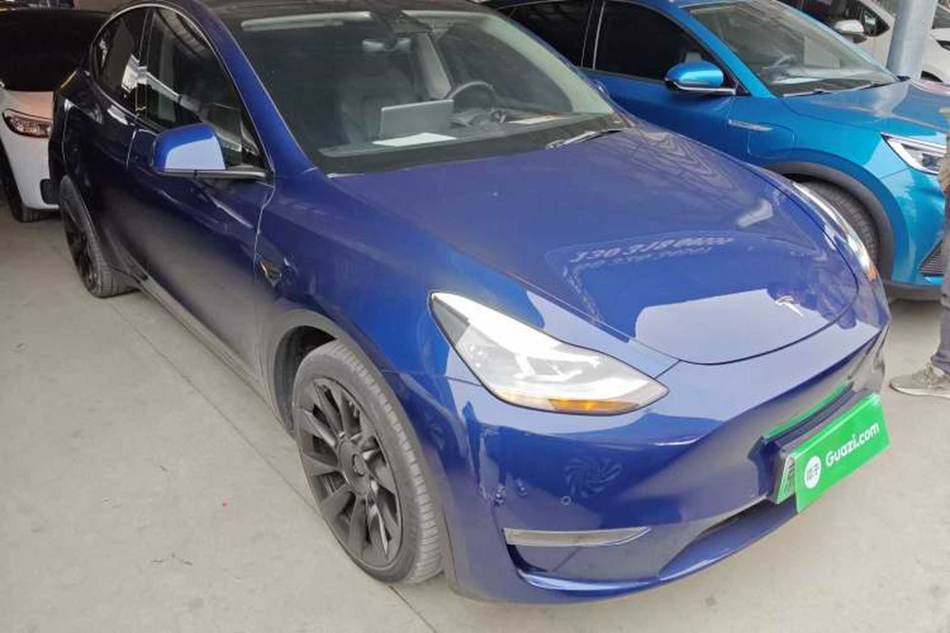 Used Tesla Model Y 2021 Long-Range All-Wheel-Drive Version 3D7 Exterior 1