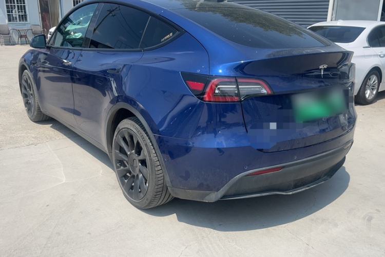 Used Tesla Model Y 2021 Long-Range All-Wheel-Drive Version Exterior 1