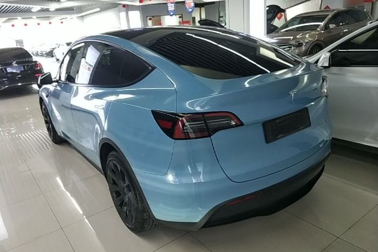 Used Tesla Model Y 2021 Standard Range Rear-Wheel Drive Version Exterior 2