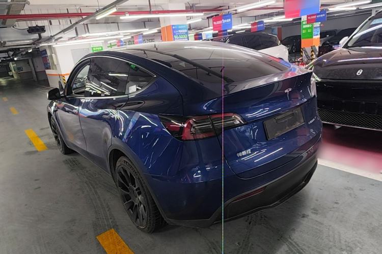 Used Tesla Model Y 2021 Long-Range All-Wheel-Drive Version Exterior 2