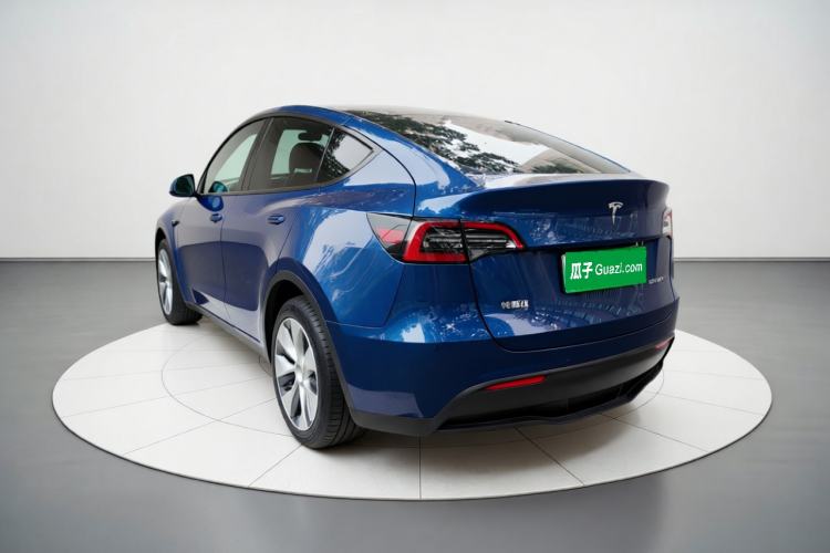 Used Tesla Model Y 2021 Long-Range All-Wheel-Drive Version Exterior 3