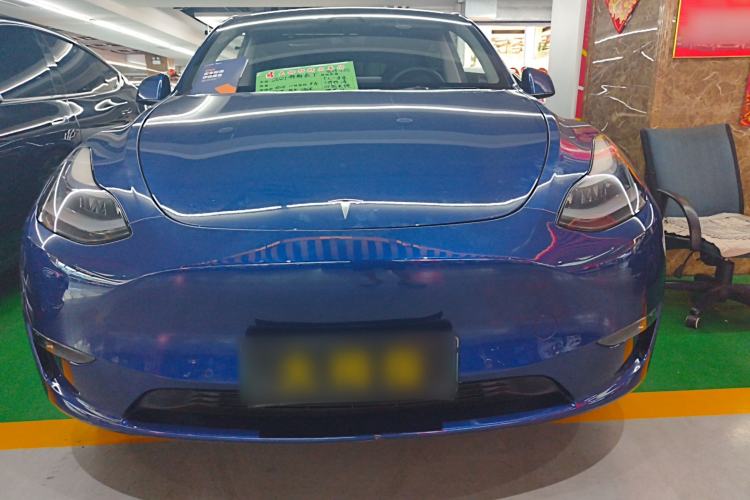 Used Tesla Model Y 2021 Long-Range All-Wheel-Drive Version Exterior 3