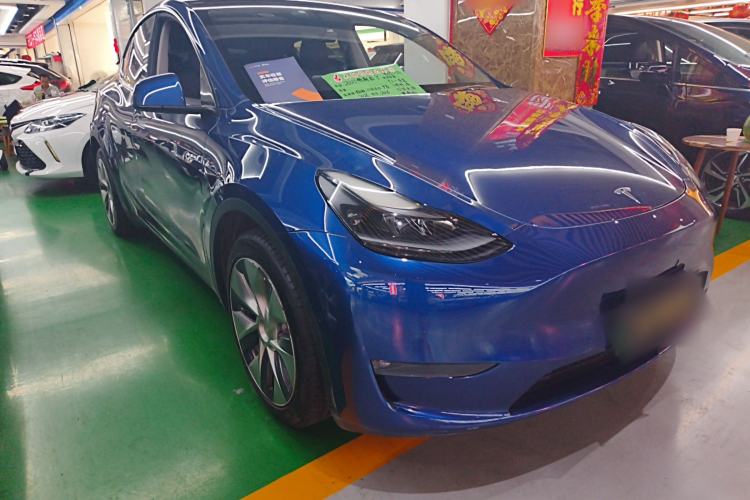 Used Tesla Model Y 2021 Long-Range All-Wheel-Drive Version Exterior 4