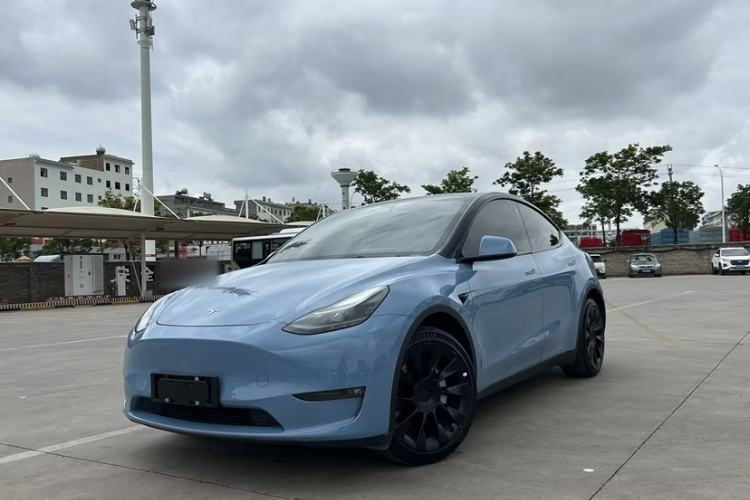 Used Tesla Model Y 2021 Long-Range All-Wheel-Drive Version 3D7 Exterior 5
