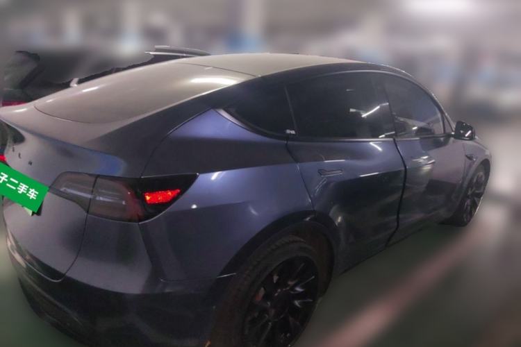 Used Tesla Model Y 2021 Long-Range All-Wheel-Drive Version 3D7 Exterior 5