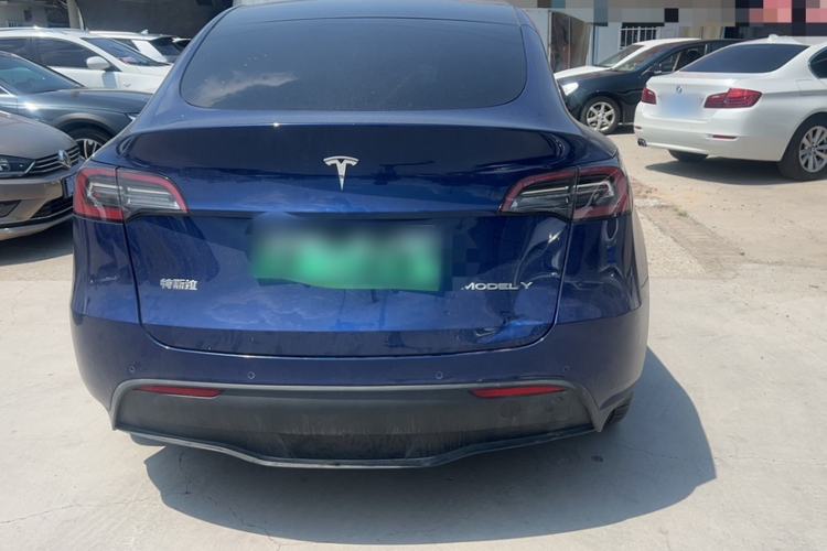 Used Tesla Model Y 2021 Long-Range All-Wheel-Drive Version Exterior 6