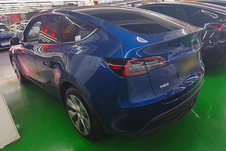 Used Tesla Model Y 2021 Long-Range All-Wheel-Drive Version Exterior 7
