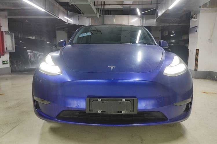 Used Tesla Model Y 2021 Long-Range All-Wheel-Drive Version 3D7 Front
