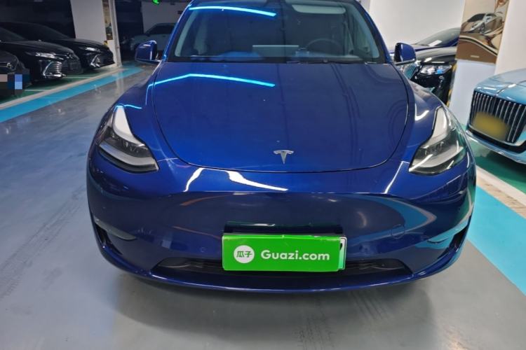 Used Tesla Model Y 2021 Long-Range All-Wheel-Drive Version Front