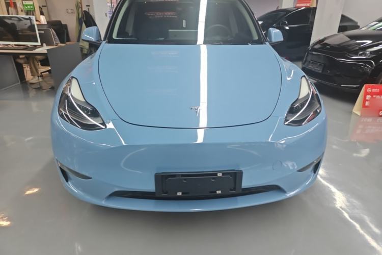 Used Tesla Model Y 2021 Long-Range All-Wheel-Drive Version 3D7 Front