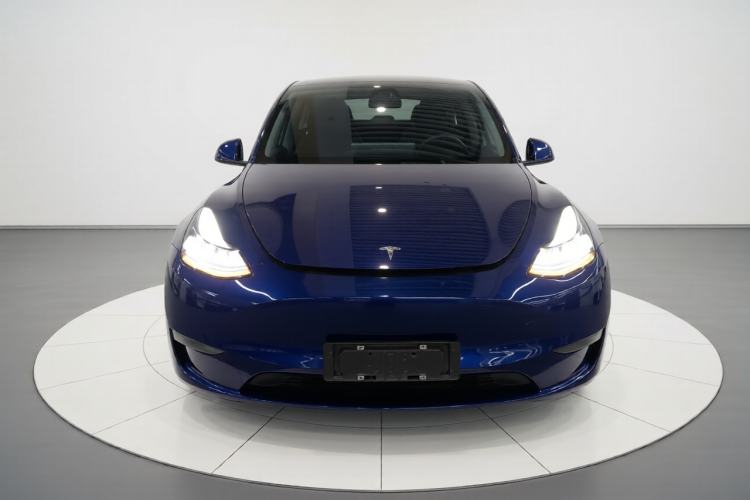 Used Tesla Model Y 2021 Standard Range Rear-Wheel Drive Version Front
