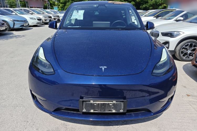 Used Tesla Model Y 2021 Long-Range All-Wheel-Drive Version Front