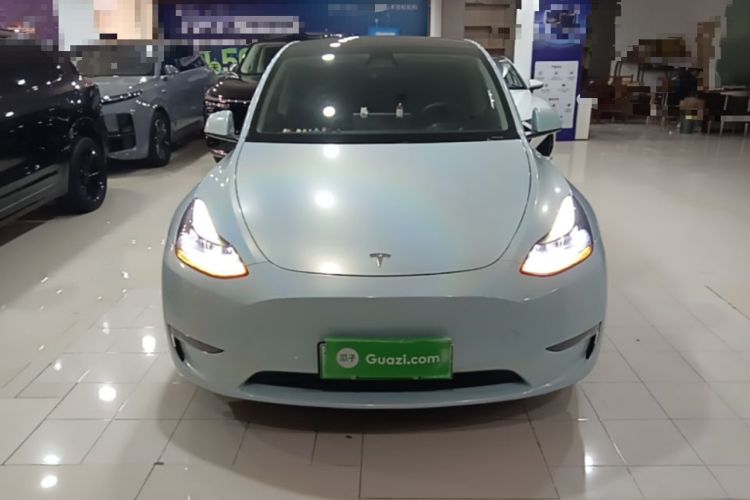 Used Tesla Model Y 2021 Standard Range Rear-Wheel Drive Version Front