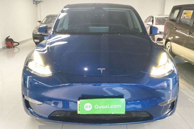 Used Tesla Model Y 2021 Long-Range All-Wheel-Drive Version 3D7 Front
