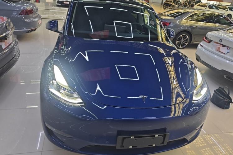 Used Tesla Model Y 2021 Standard Range Rear-Wheel Drive Version Front