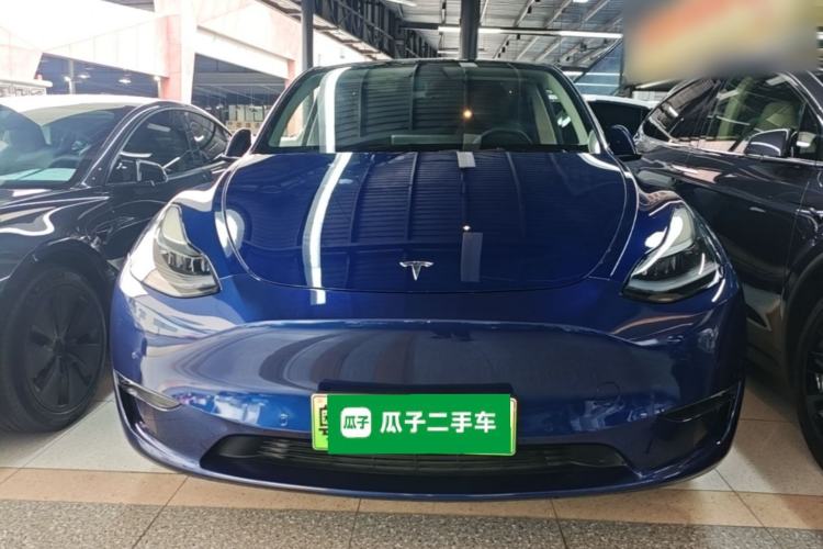 Used Tesla Model Y 2021 Long-Range All-Wheel-Drive Version 3D7 Front