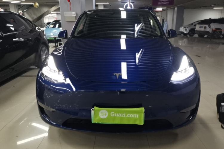 Used Tesla Model Y 2021 Long-Range All-Wheel-Drive Version 3D7 Front
